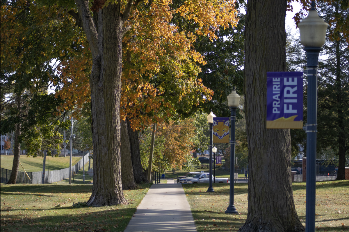 Knox College campus path